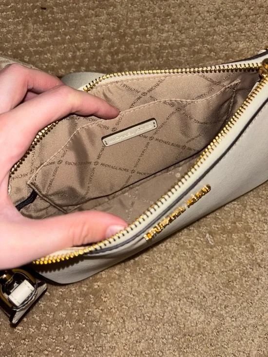 Michael Kors White Leather Crossbody with Branded Canvas Strap - Picture 4 of 4